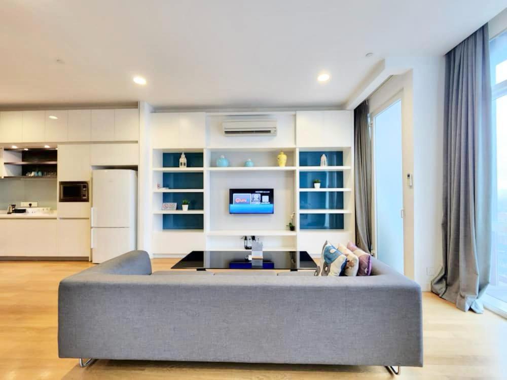 The Platinum Klcc By Faced Apartment Kuala Lumpur Bagian luar foto