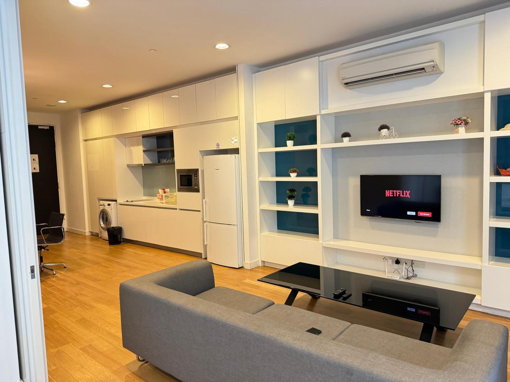 The Platinum Klcc By Faced Apartment Kuala Lumpur Bagian luar foto